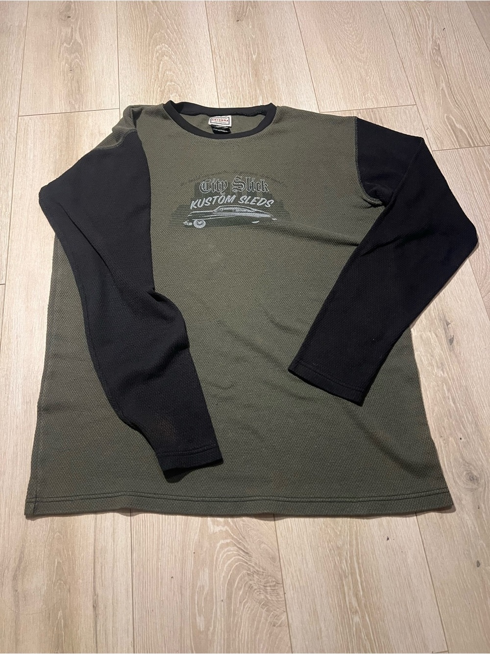 Arizona Jean Company Olive Green & Black Long-Sleeve Thermal Tee